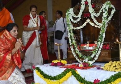 स्नेहलताताई कोल्हे यांनी घेतले सोरटी सोमनाथ ज्योतिर्लिंगाचे दर्शन