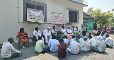 आधुनिक शेतीत व्यवस्थापनातूनच दर्जेदार उत्पादन शक्य – डॉ. पोपटराव खंडागळे आधुनिक शेतीत व्यवस्थापनातूनच दर्जेदार उत्पादन शक्य – डॉ. पोपटराव खंडागळे